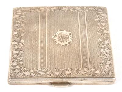 Zigarettendose Silber 900 innen vergoldet 114,7 g Ziergravur, - Kunst, Antiquitäten und Möbel