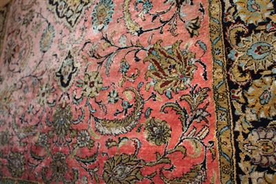 Orientalischer Knüpfteppich Seide, - Kunst, Antiquitäten und Möbel