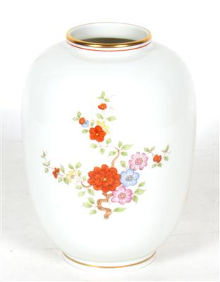 Vase, - Antiques and art