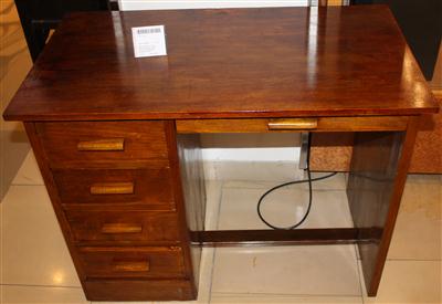 Kleiner Schreibtisch 20 JH., - Kunst, Antiquitäten und Möbel