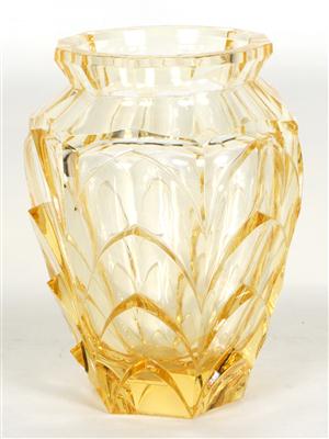 Vase, - Antiques and art