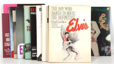 14 Fachbücher über Elvis Presley Bildbände, - Elvis Presley Memorabilia (discs, literature and collecting items)