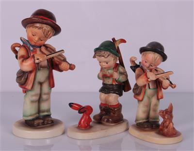 3 Hummelfiguren - Antiques and art