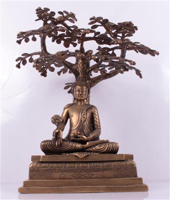 Buddha mit Blume und Schale unter dem Bodhibaum - Antiques and art