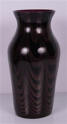 Vase - Antiques and art