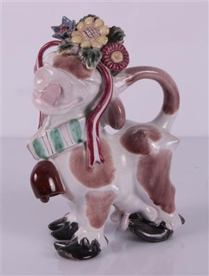 Kuh mit Blüten geschmückt - Umění a starožitnosti