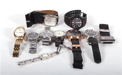 1 Taschenuhr,30 Armbanduhren - Kunst, Antiquitäten und Möbel online auction