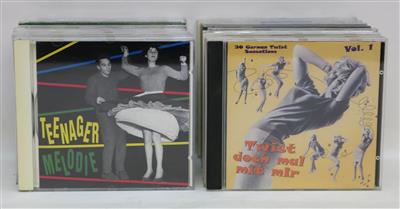 54 CDs + 1 CD-Box - Apparecchiature di intrattenimento d'epoca e dischi rari in vinile