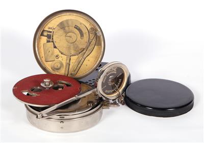 Reisegrammophon Mikiphone Pocket Phonograph System Vadasz - Historická rádia
