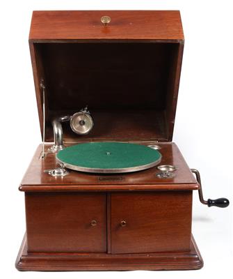 Salongrammophon Parlophon No. 640 - Historische Unterhaltungstechnik und Schallplatten