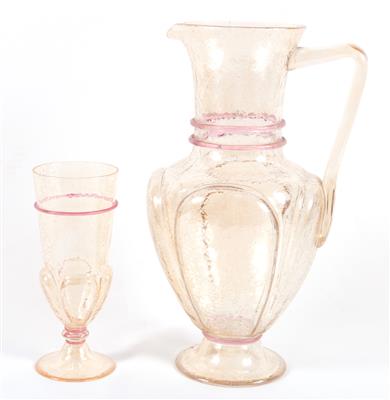 Henkelkrug und Fußglas - Antiques and art