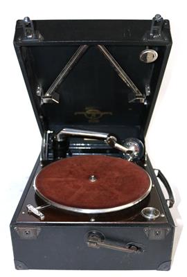 Koffergrammophon Columbia Viva-tonal Grafonola - Historische Unterhaltungstechnik und Schallplatten