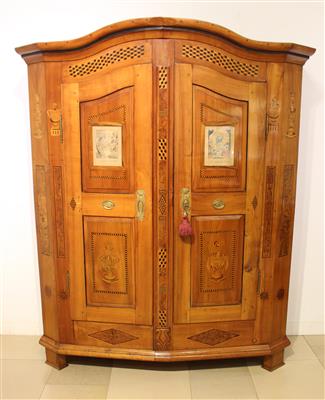 Provinziell klassizistischer Schrank - Antiques and art