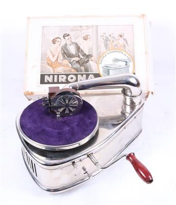 Grammophon Nirona Nirophon de Luxe, - Historic entertainment technology and vinyls