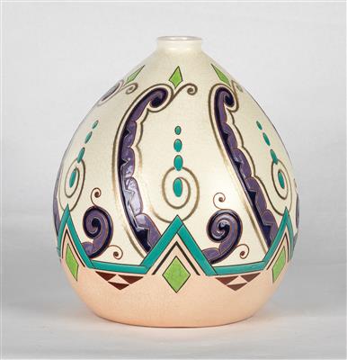 Vase - Antiques and art