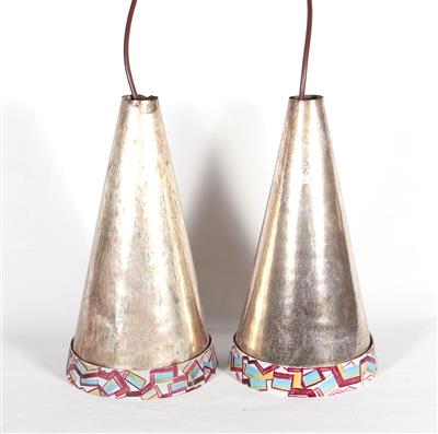 Zwei Deckenlampen in Tütenform, - Antiques and art