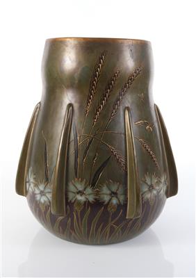 Vase, Ernst Wahliss - Antiques and art