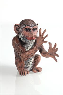 Tierfigur, "Affe mit der langen Nase" - Antiques and art
