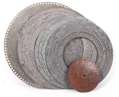 Konvolut Blechplatten für Spieldosen: 1 Stück. 39,5 cm, - Arte e antiquariato
