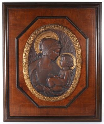 Bronzerelief, "Maria mit dem Kinde" - Antiques and art
