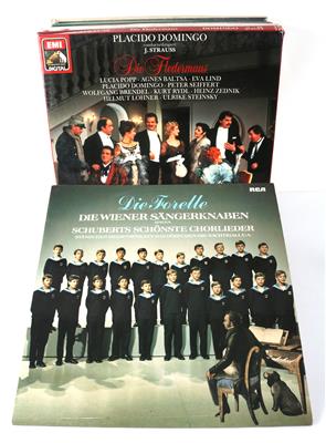 100 LPs/Alben und 6 LPKassetten vorwiegend Operetten, - Antiques and art