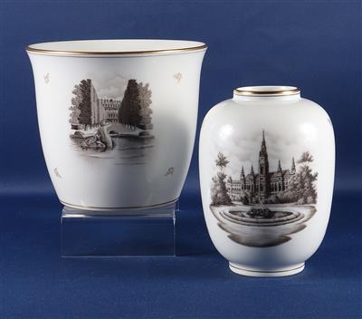1 Vase, 1 Blumenübertopf - Antiques and art