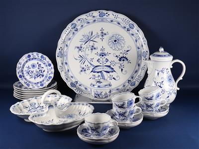 Serviceteile, deutsches Porzellan, Make "Meissen" - Antiques and art