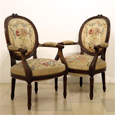 Paar Armsessel im franz. Louis XVI-Stil - Antiques and art