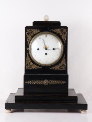 Biedermeier Kommodenuhr - Art, antiques, furniture and technology