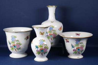 4 versch. Vasen "Herend" - Art, antiques, furniture and technology
