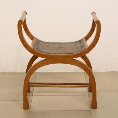 Wiegenförmiger Hocker, Firma Thonet um 1900/20 - Art, antiques, furniture and technology