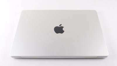 Apple MacBook Pro 14 Chip M2 (2023) silber - Technik, Handys und Fahrräder