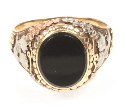 Onyx Ring - Jewellery