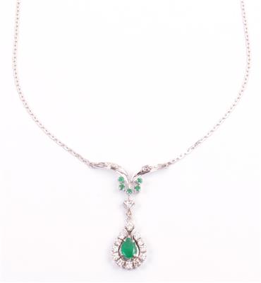 Diamant-Smaragdcollier zus. ca. 0,90 ct - Jewellery