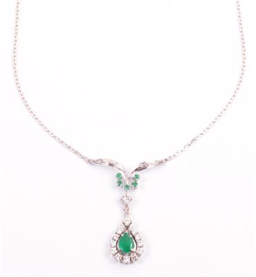 Diamant-Smaragdcollier zus. ca. 0,90 ct - Gioielli