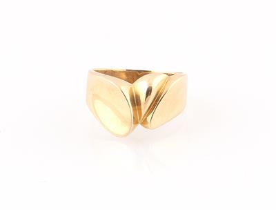 Ring - Jewellery and watches