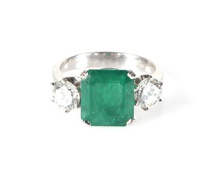 Smaragd Brillant Damenring zus. ca. 4,55 ct - Gioielli e orologi