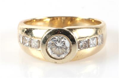 Brillant Diamant Ring zus. ca. 0,95 ct - Klenoty a náramkové