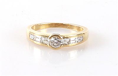 Brillant/Diamant Damenring zus. ca. 0,80 ct - Jewellery and watches