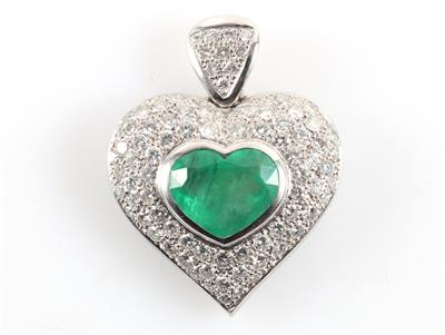 Brillant Smaragd Anhänger "Herz" - Klenoty a Hodinky