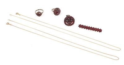 Konvolut Granatschmuck (4) + 2 Halsketten - Jewellery and watches