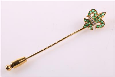 Smaragd Brillant Anstecknadel "Heraldische Lilie" - Gioielli e orologi