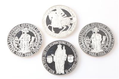 4 Silbermünzen a ATS 500,-- - Jewellery and watches