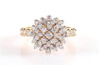 Brillant Damenring zus. ca. 0,95 ct - Schmuck und Uhren