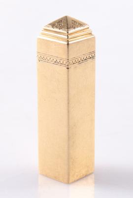 Längliche Dose in Form eines Obelisken um 1900 - Jewellery, Works of Art and art