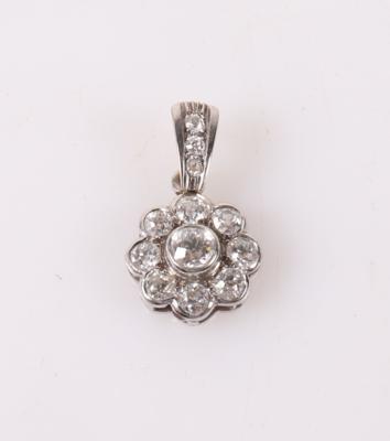 Diamant Anhänger "Blume" zus. ca. 0,95 ct - Frühlingsauktion Schmuck und Uhren