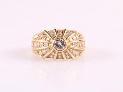 Brillant Damenring zus. ca. 0,80 ct - Schmuck und Uhren