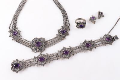 Amethyst Trachtengarnitur (5) - Jewellery and watches