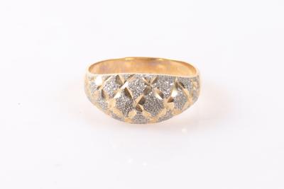 Ring - Jewellery and watches