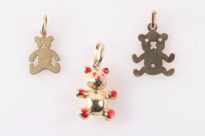 Konvolut Anhänger "Bären" (3) - Jewellery and watches